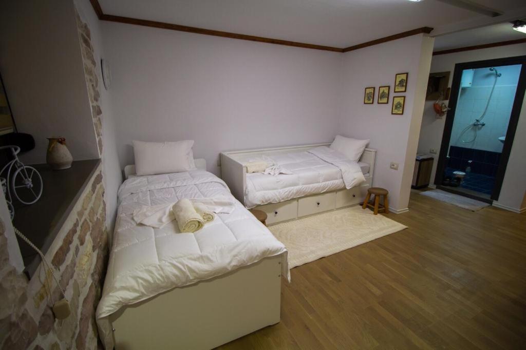 Solhouse Apartment Gjirokaster Exterior photo