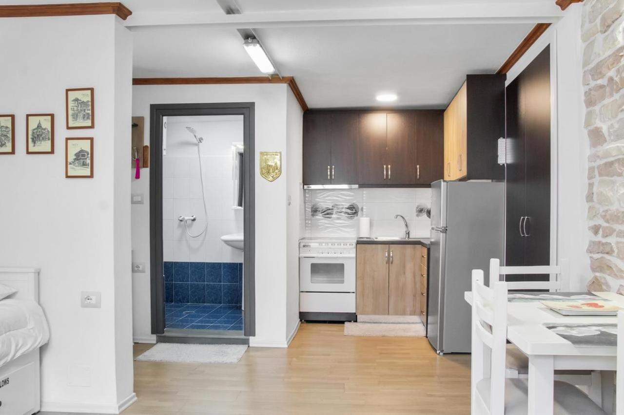 Solhouse Apartment Gjirokaster Exterior photo